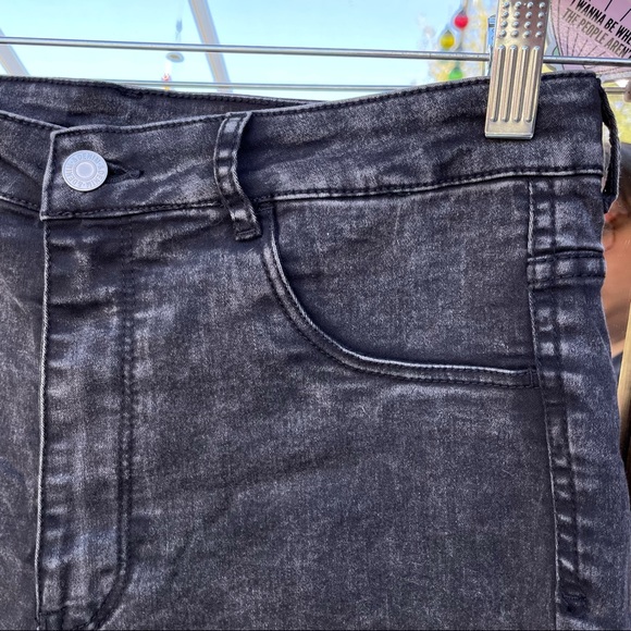 NWT H&M Jeans - Picture 4 of 10